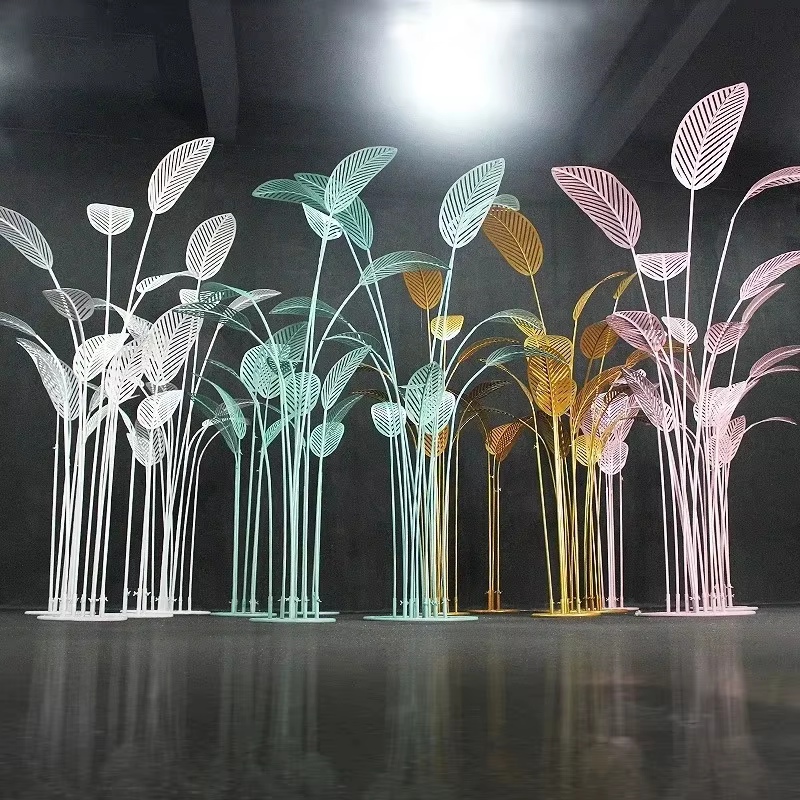 Nouvelle grande décoration d'arbre à bananier en métal à 12 têtes