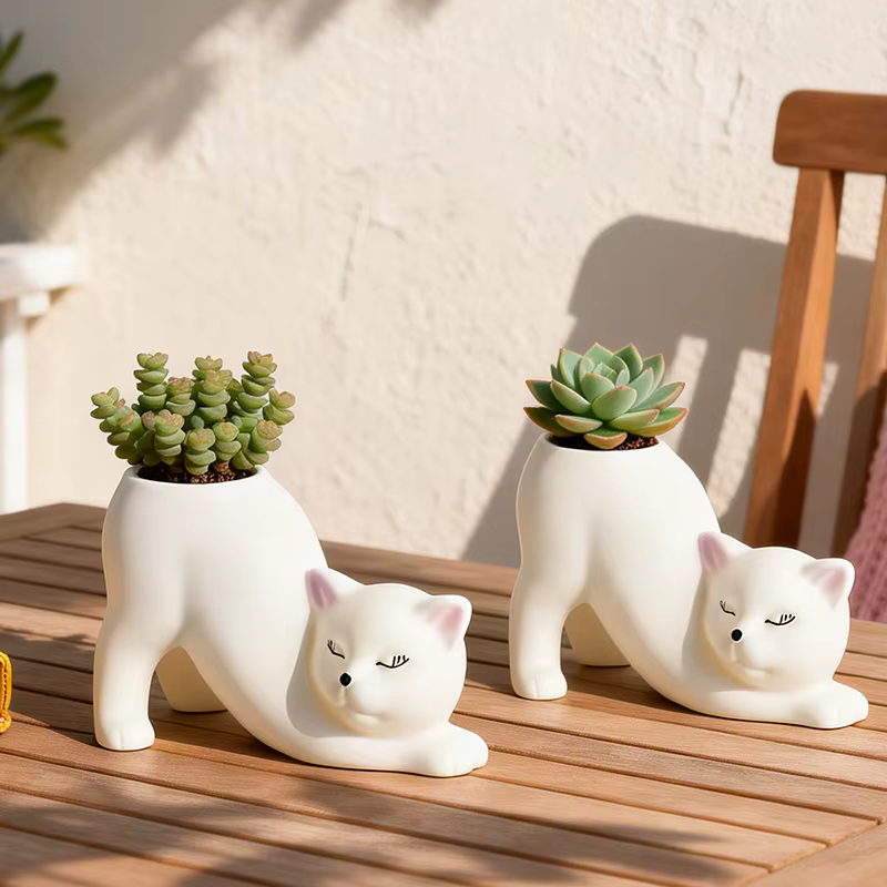 Pot de fleurs fantaisie en résine en forme de chat bouclé
