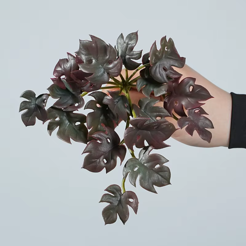 Bouquet de plantes artificielles en plastique