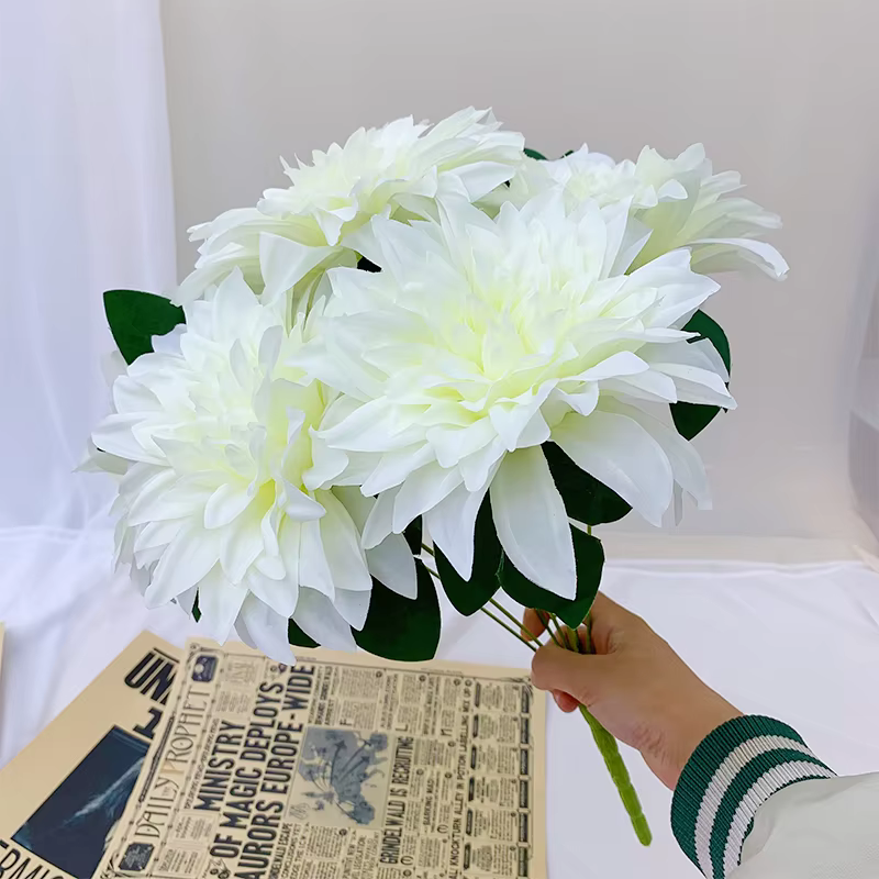 Bouquet de 10 têtes de dahlias artificiels en soie