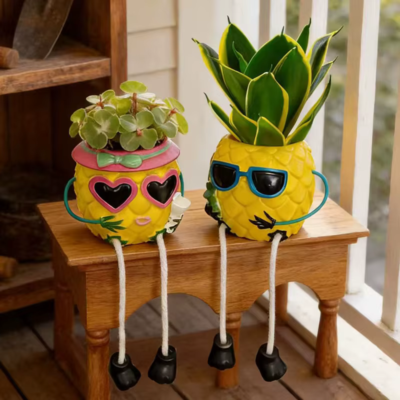 Pot de fleurs créatif en forme de lunettes de soleil et d'ananas