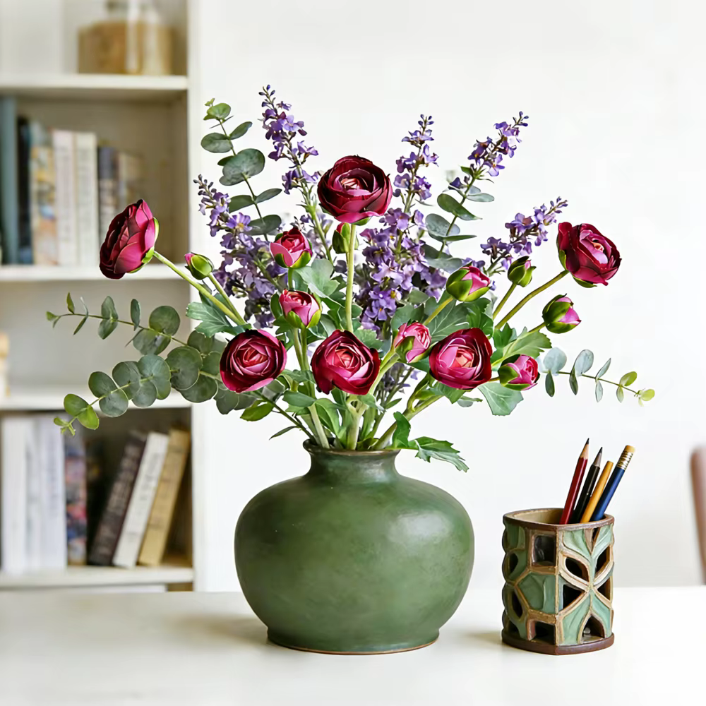 Fleurs artificielles de ranunculus avec tige au toucher réaliste