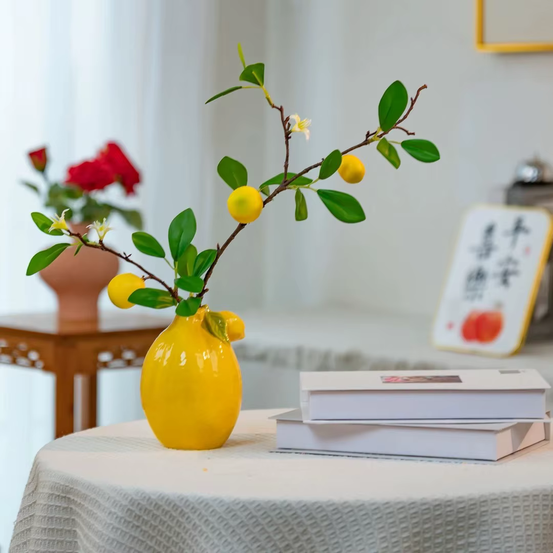 Branche de citron artificielle