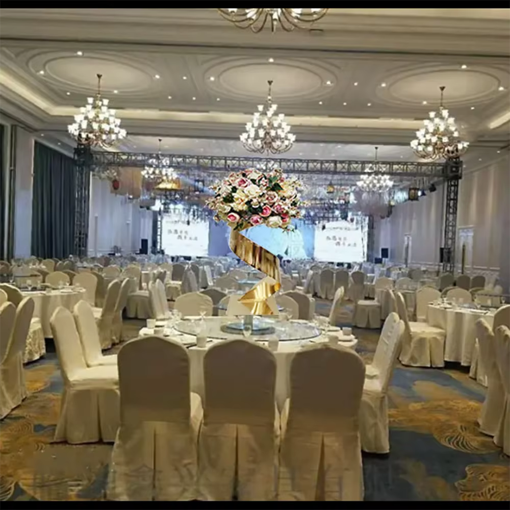 Support de fleurs doré pour centre de Table de mariage