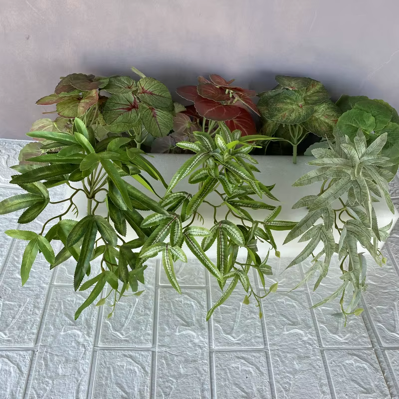 Plantes vertes artificielles en pot