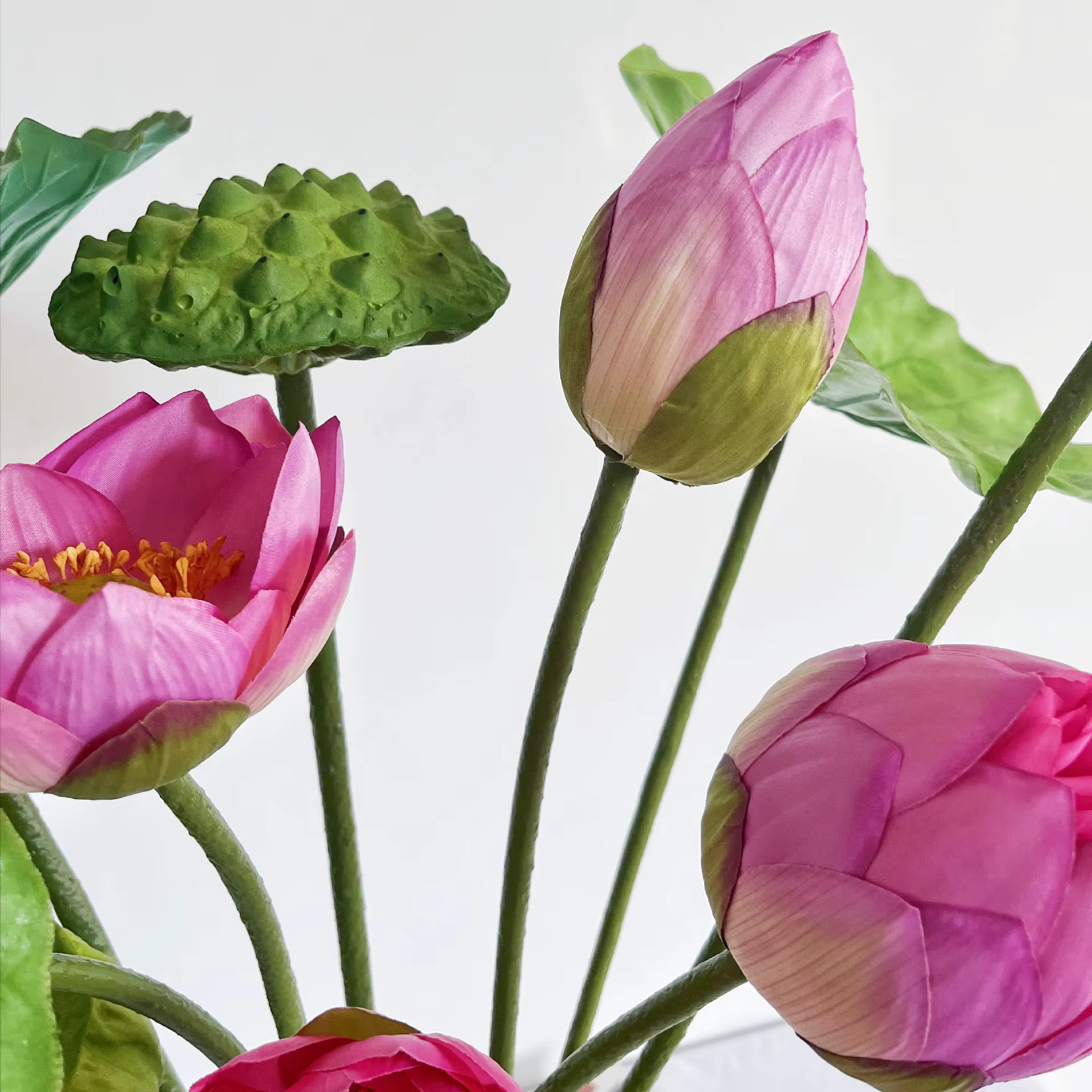 Simulation de petites fleurs artificielles
