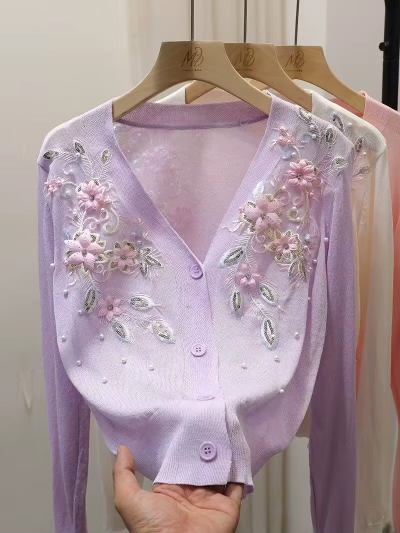 Femmes pull 2025 printemps automne Cardigans col en v perles 3d fleur broderie dame tricots hauts mode coréenne Cardigan