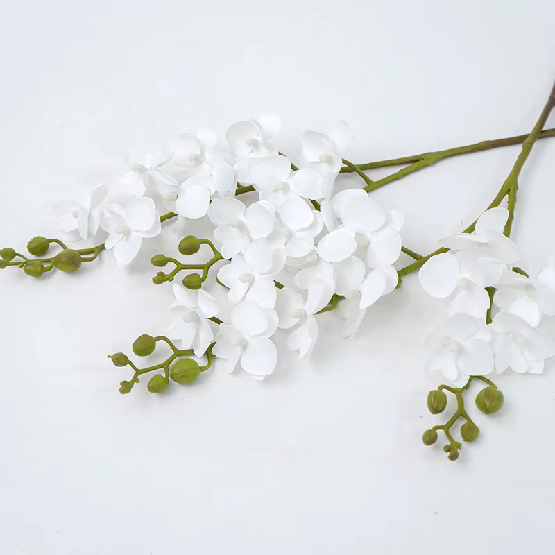 Fleur d'orchidée en soie