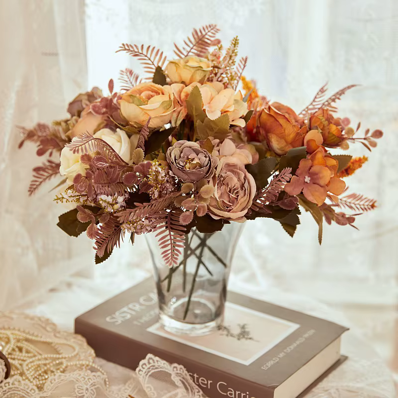 Fleurs artificielles d'automne