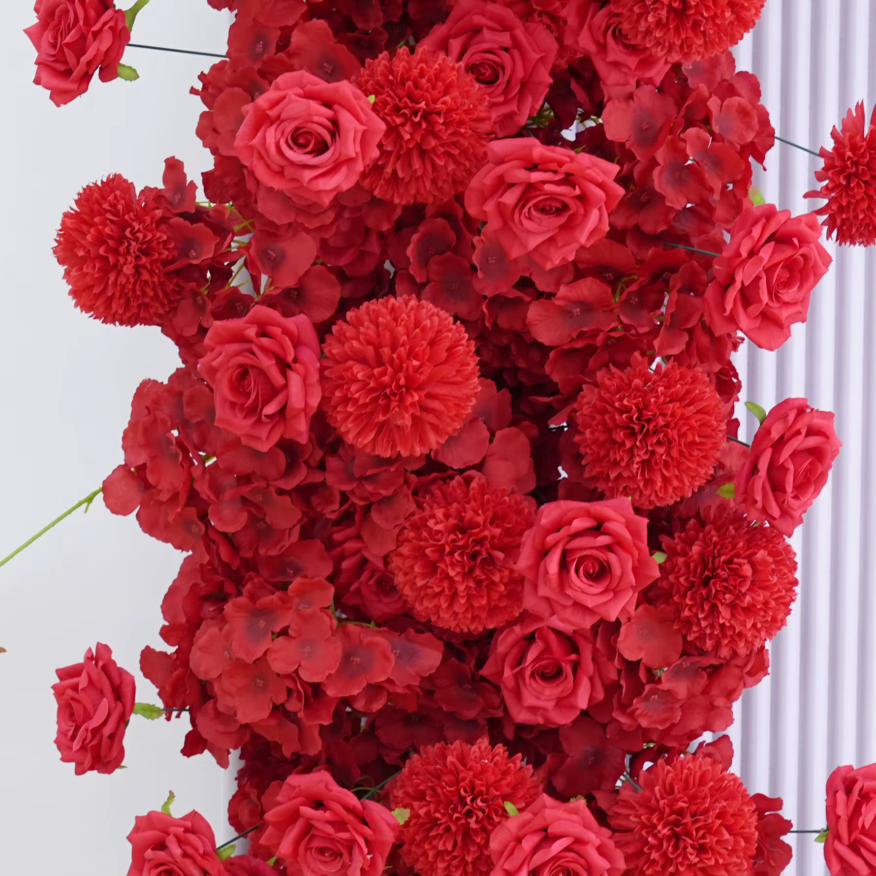 C8887 Appassion rouge Rose Pompon Arrangement Floral KT conseil Photo toile de fond idées passerelle fleur mariage fête d'anniversaire fournitures