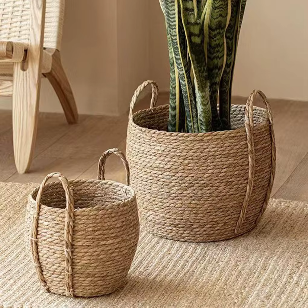 Pot de fleurs en rotin tressé fait main