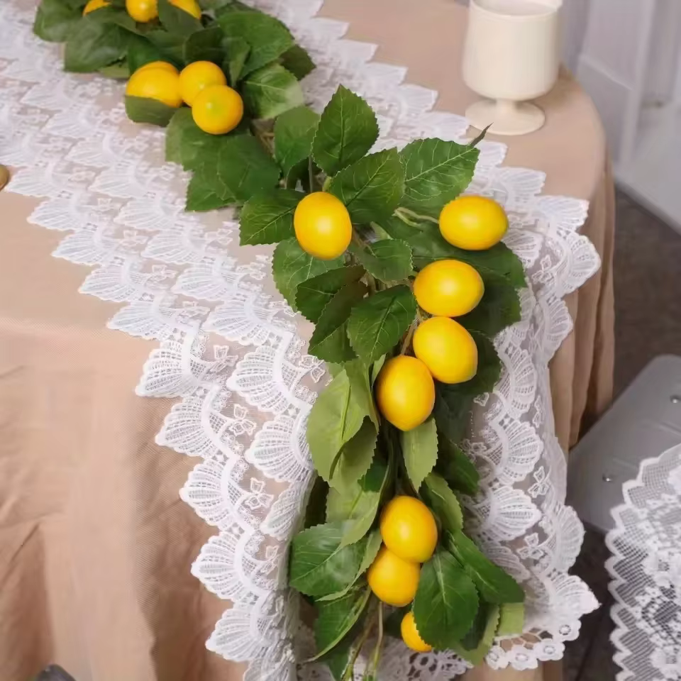 Couronne de citron artificielle avec plantes vertes