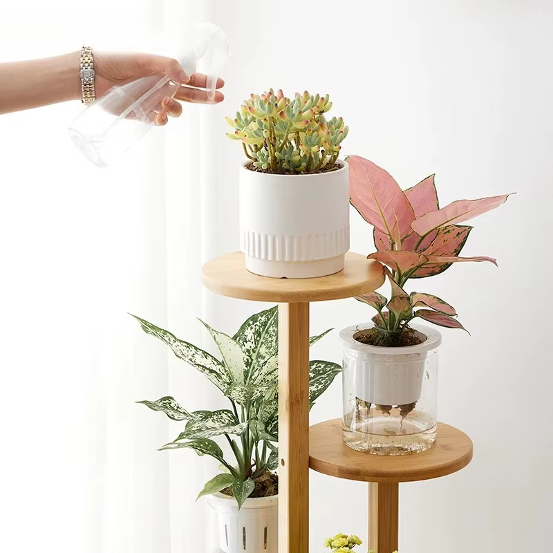 Support roulant pour plantes en bambou