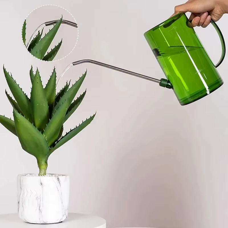Arrosoir à long bec pour usage domestique – Idéal pour les plantes de jardin