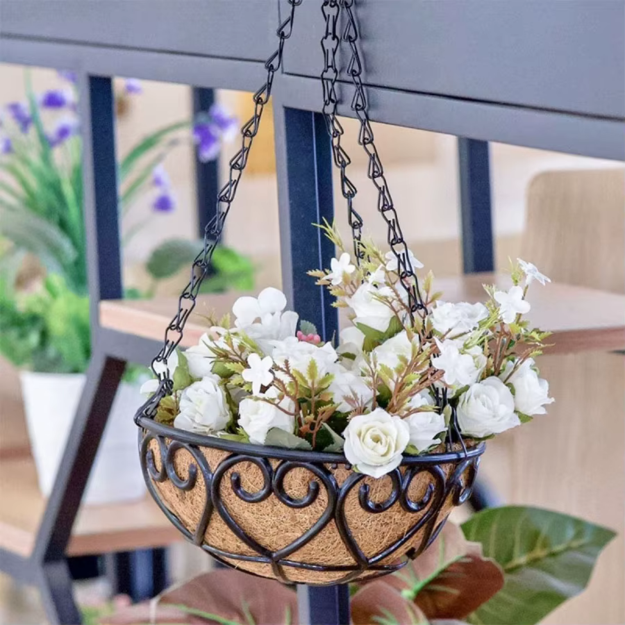 Jardinière suspendue demi-lune en métal avec insert en fibre de coco