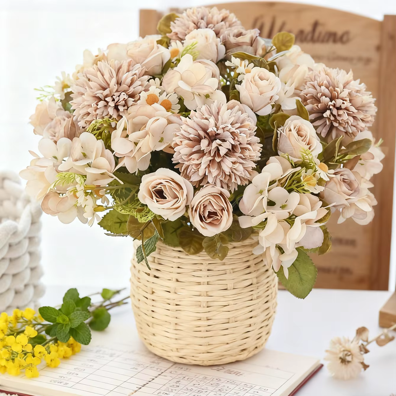 Fleurs Artificielles Camomille – Combinaison pour Décoration de Table Maison