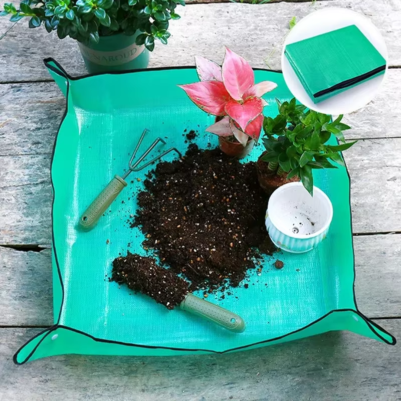 Tapis de jardinage PE carré pour plantes