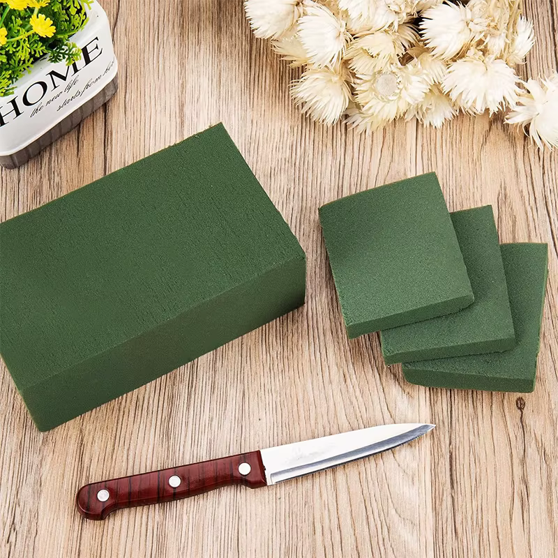 Mousse florale verte carrée 10x20CM