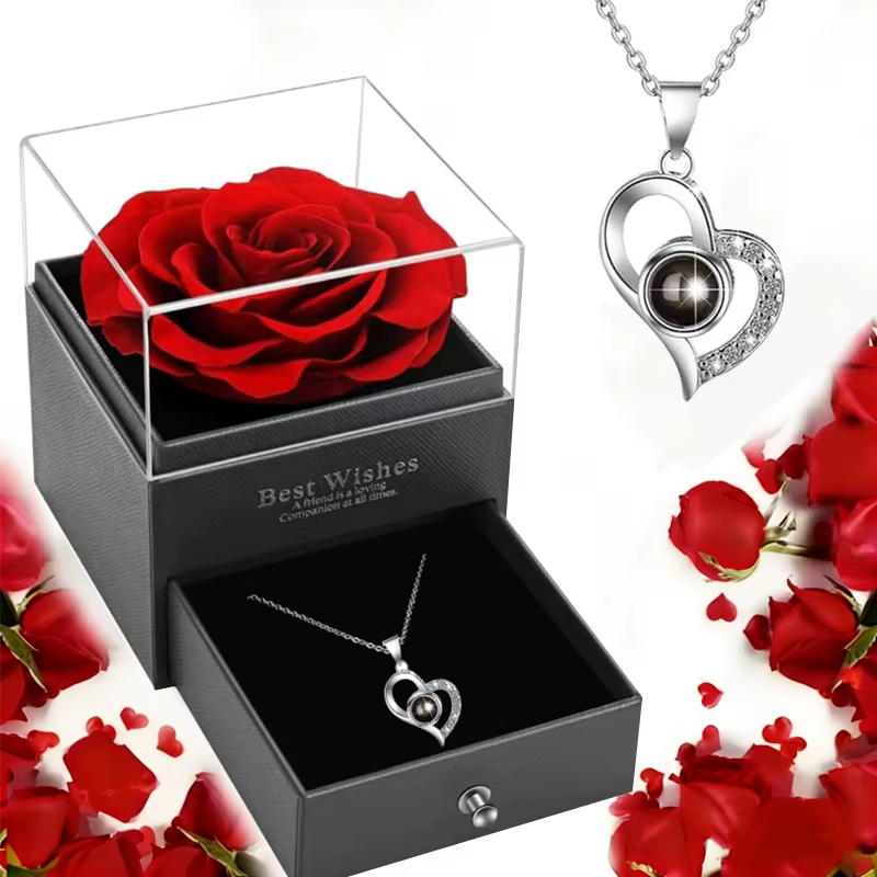 Un ensemble de roses artificielles préservées dans une boîte cadeau