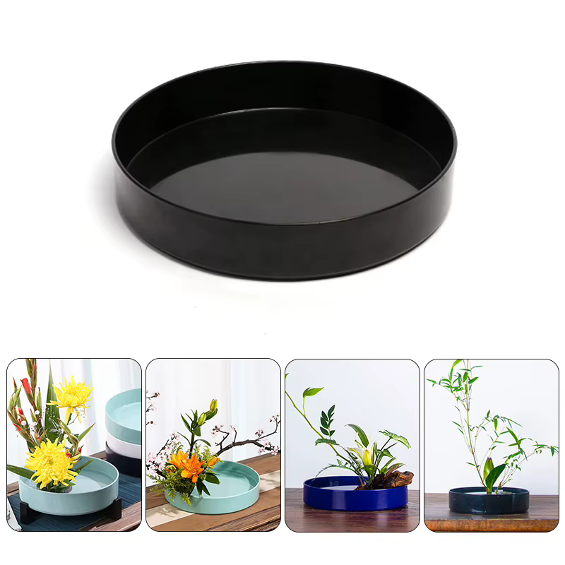 Récipient d'arrangement de fleurs japonaises