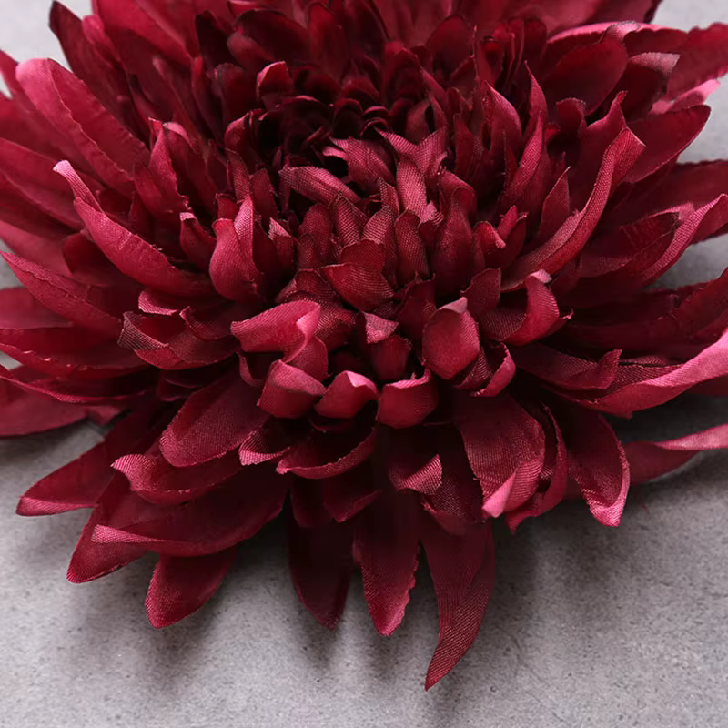 Tête de chrysanthème d'acacia doré de style européen simulé