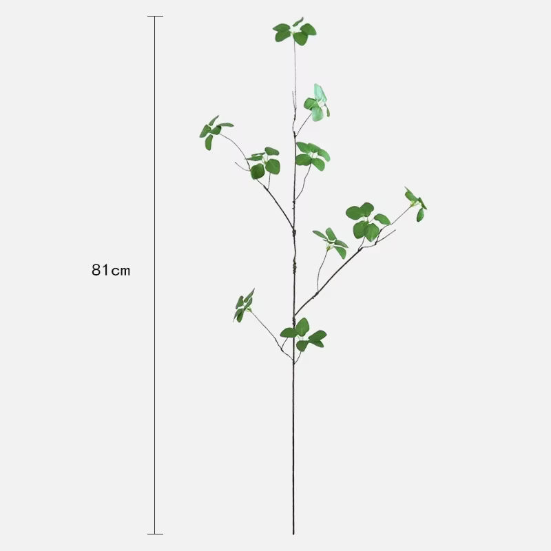 Plante verte artificielle en pot