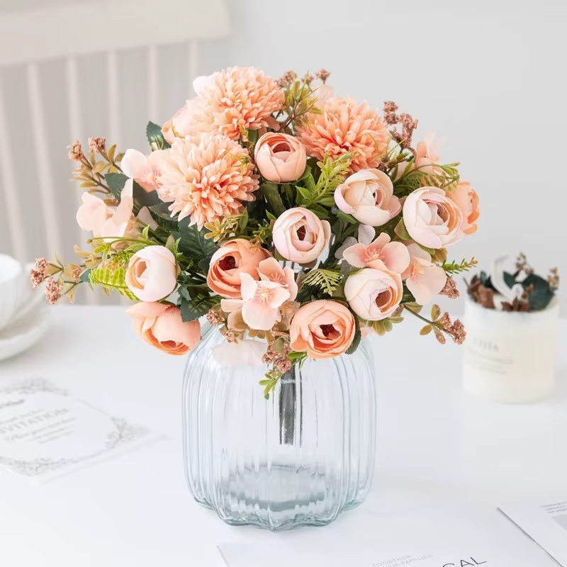 Fleurs artificielles moins chères thé Rose bourgeons bricolage boîte à bonbons Vase décor de chambre à la maison guirlande de saint valentin Bouquet de mariage hortensia en soie