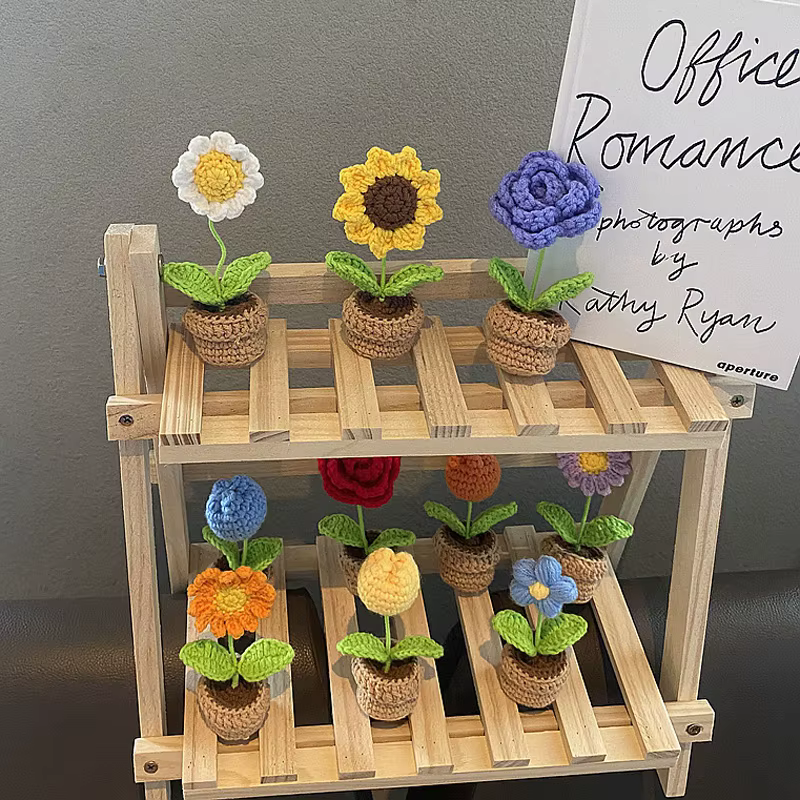 Fleur de tournesol au crochet en pot
