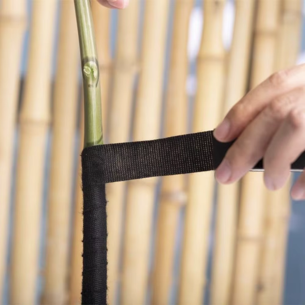 Ruban adhésif pour plantes en velours noir