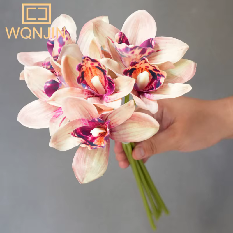 Vases orchidées papillon pour la décoration intérieure