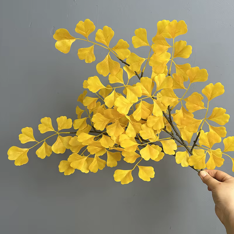 8 pièces de feuilles de Ginkgo artificielles en plastique