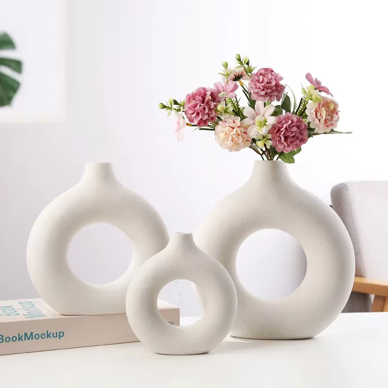 Vase nordique circulaire en forme de donut