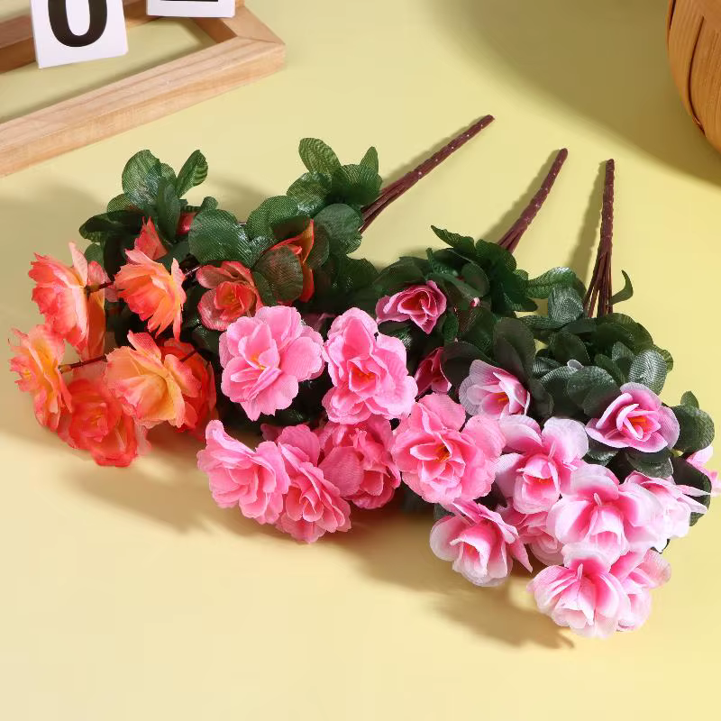 Bouquet de fleurs d'azalées artificielles