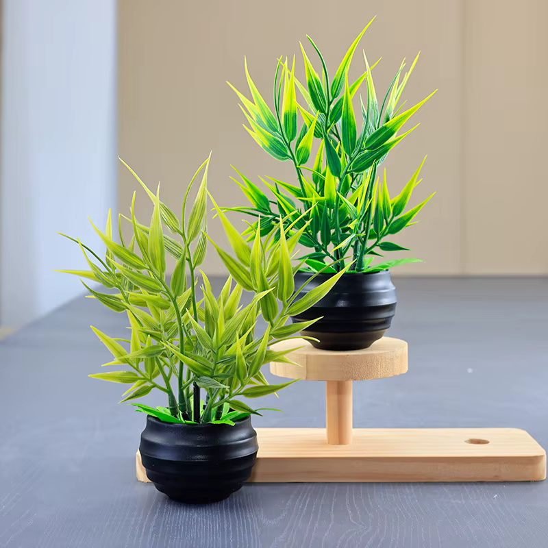 Plantes artificielles en bambou en pot