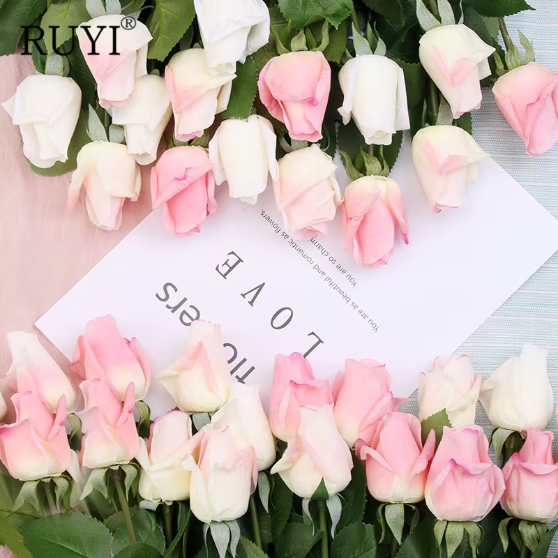 Fleurs artificielles en soie