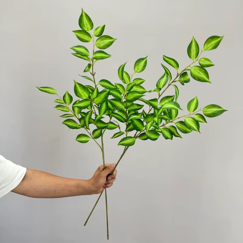 6 pièces de feuilles artificielles en soie