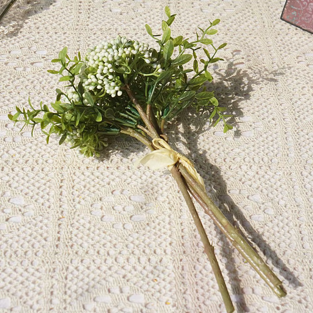 Plante de clou de girofle artificielle faite à la main