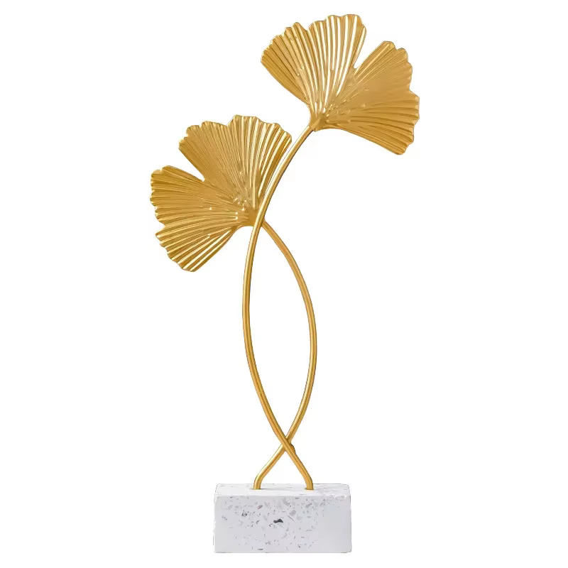 Sculpture de feuilles de cuir chevelu Ginkgo doré