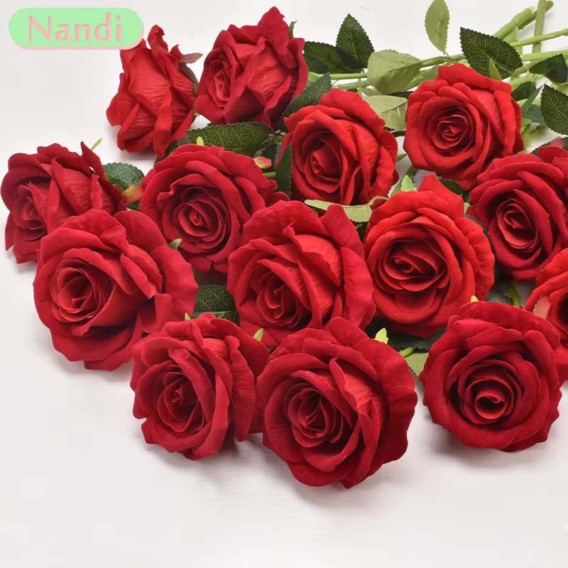 Rose artificielle en velours