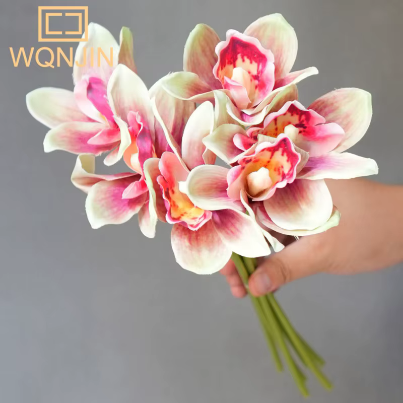 Vases orchidées papillon pour la décoration intérieure