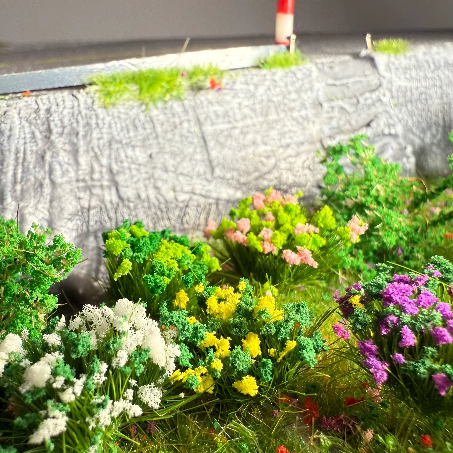 Clapets d'herbe réalistes miniatures 24 pièces