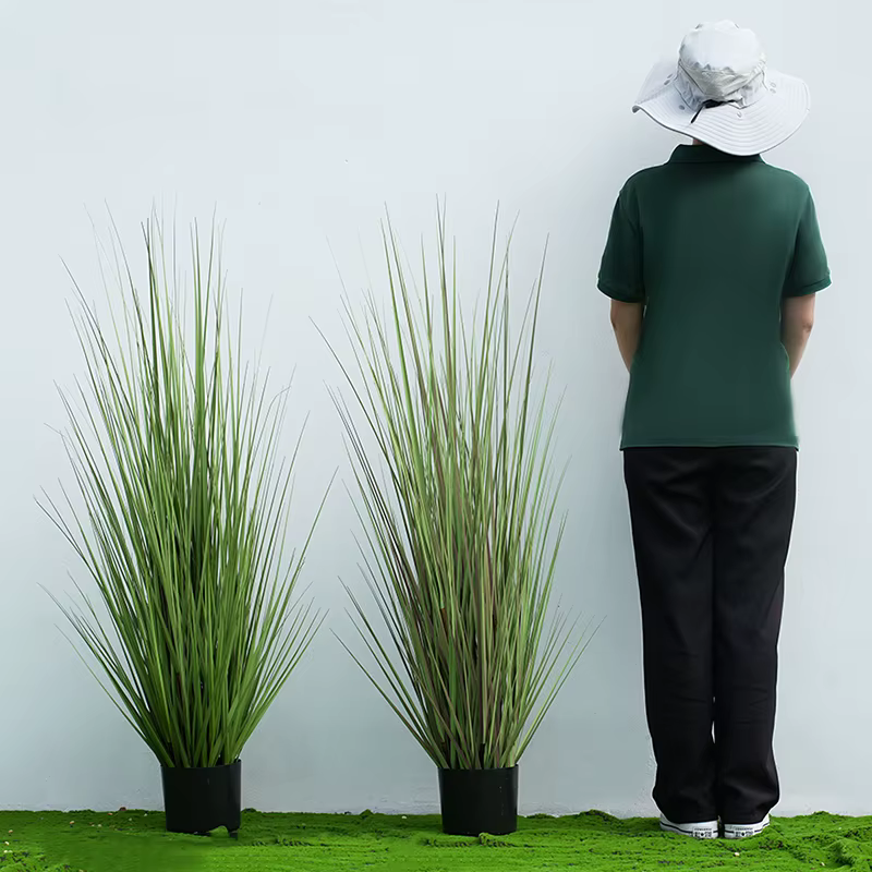 Grande plante verte bonsaï artificielle avec pot