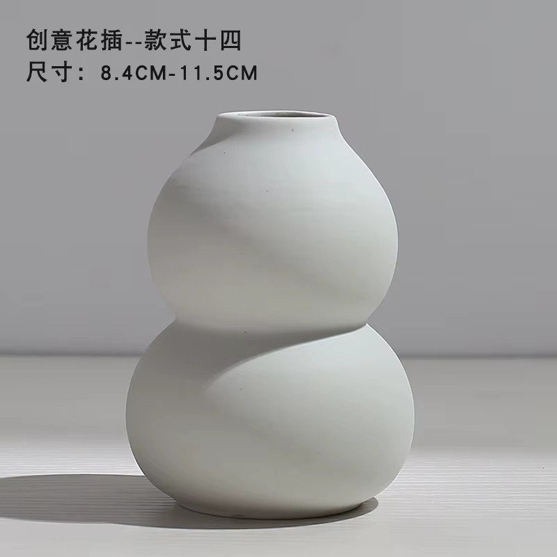 Vase en céramique, Arrangement de fleurs séchées