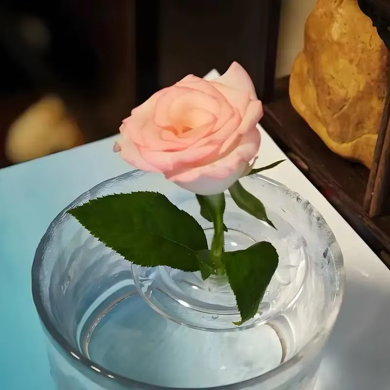 Vase à fleurs flottant