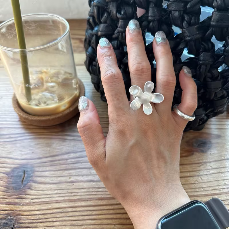 Bague de document en argent pour femmes et filles, bijoux esthétiques, grande fleur, bague de doigt, cadeau de fête d'anniversaire, accessoires de mariage à la mode