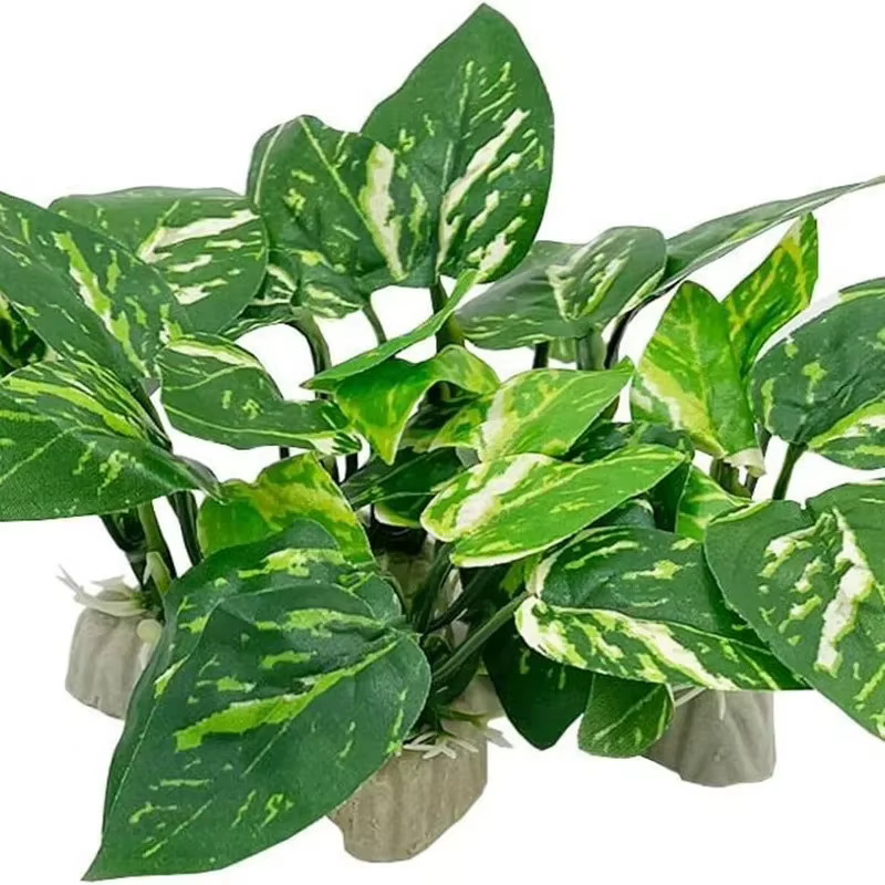 Ornements d'aquarium, plantes artificielles