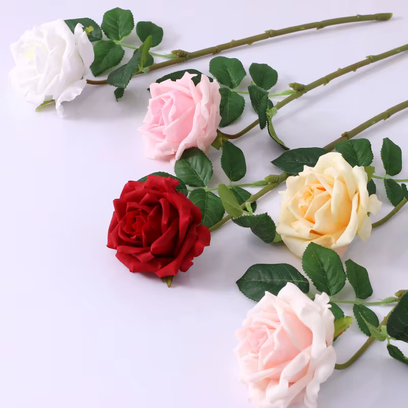 Roses artificielles à friser