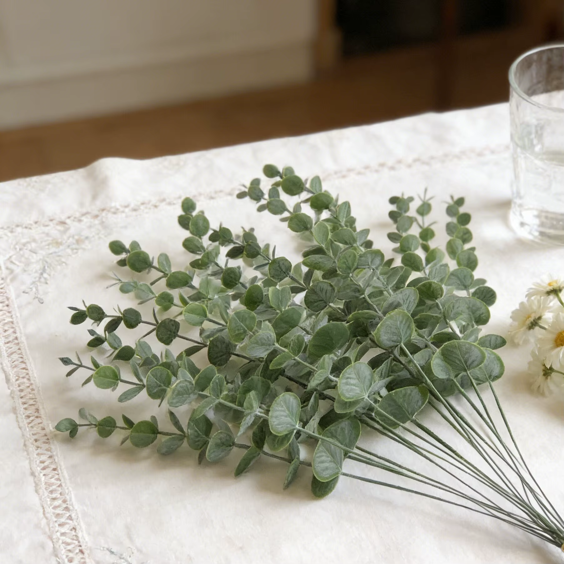 10/20 pièces de feuilles d'eucalyptus artificielles multicolores