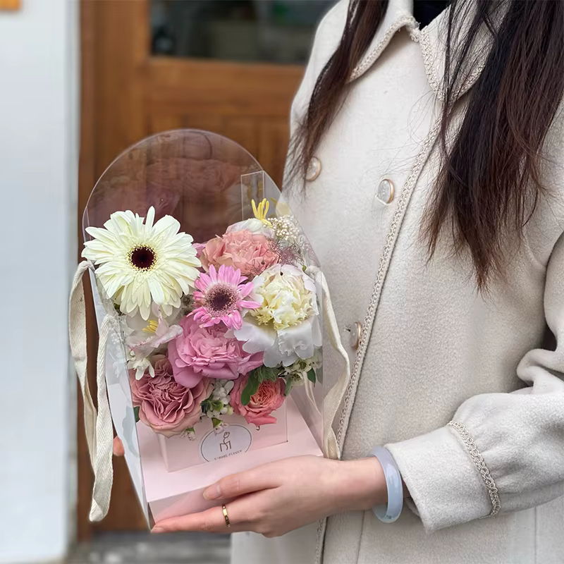 Nouvelle boîte d'emballage pour fleurs roses