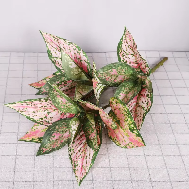 Plantes Artificielles en Plastique Colorées
